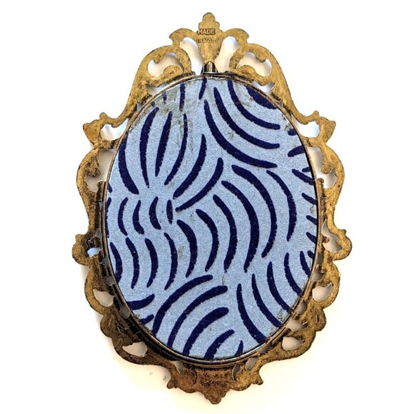 Lot Of 2 Vintage Ornate Framed Pictures Oval Brass Wall Hanging 6" Made In Italy - Picture 8 of 8